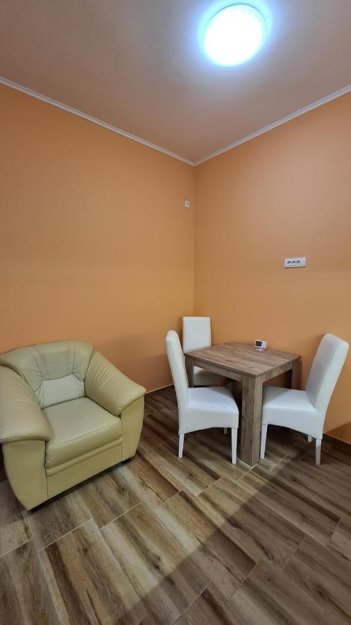 Apartament Sombor Exterior foto